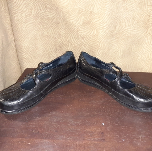 Dansko Portia Cross Strap Shoes Sz. 39EU, 9US - Picture 3 of 6